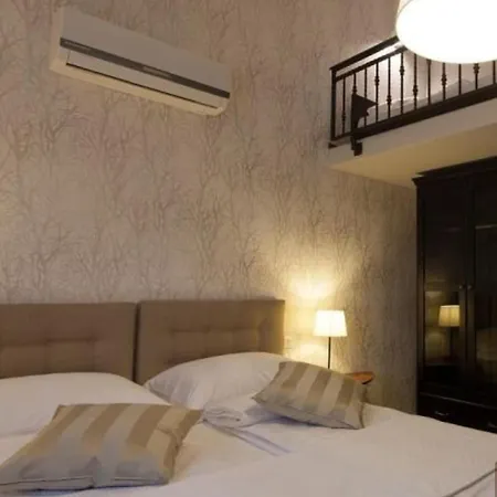 Cozy And Stylish Relax Pool 흐바르